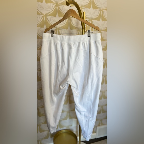 Athleta - White Track Jogger / Sweatpant - Picture 8 of 9